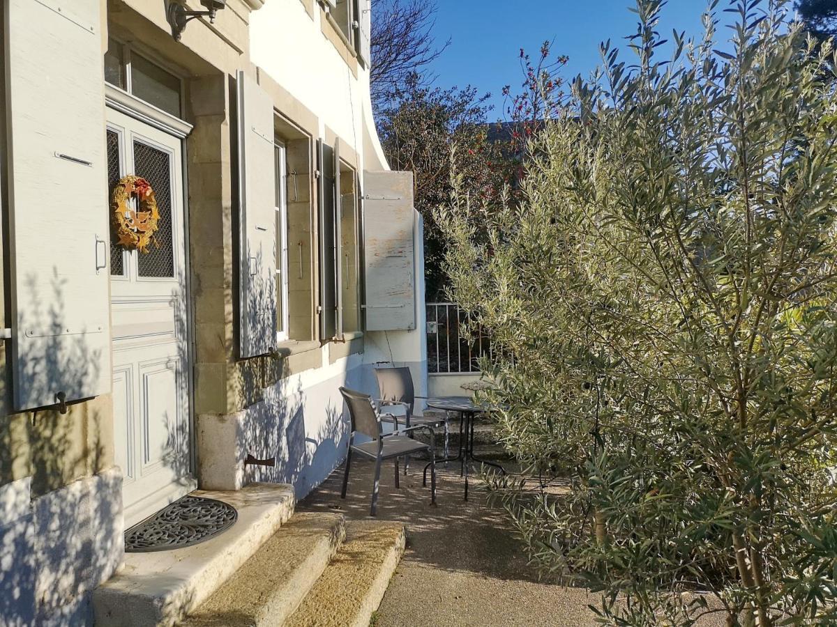 Le Cinquante Quatre Apartment Perroy Luaran gambar
