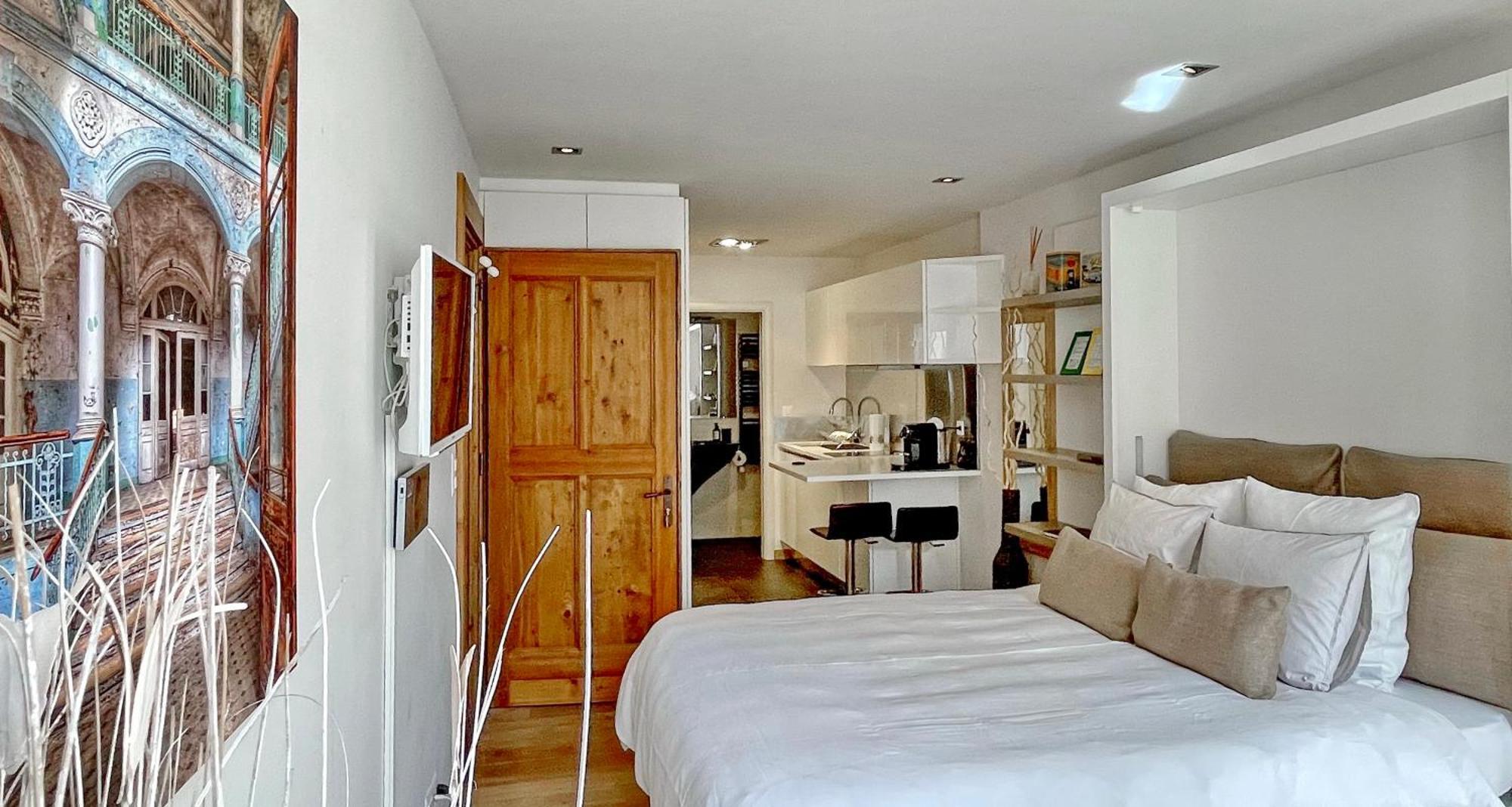 Le Cinquante Quatre Apartment Perroy Luaran gambar